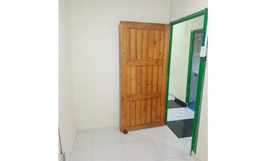 ARRIENDO CASA MOSQUERA