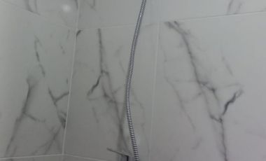 E N  P E R M U T A  REGIO DEPARTAMENTO EN MORENO CENTRO POR CASA CHICA CON TERRENO.