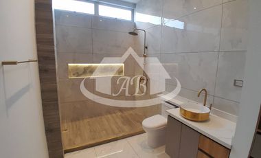 CASA EN ARRIENDO BARRIO PORTAL DE ARMERÍA | 9081