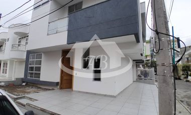 CASA EN ARRIENDO BARRIO PORTAL DE ARMERÍA | 9081