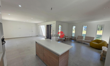 Casa en Venta - Barrio lamos - A Estrenar - Calidad edilicia