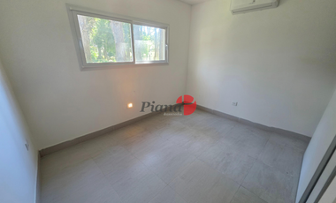 Casa en Venta - Barrio lamos - A Estrenar - Calidad edilicia