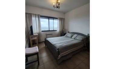 Edificio More Piso 1A