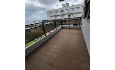 Edificio More Piso 1A