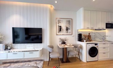 NEW LUXURY BEACHFRONT CONDO 📍 Seaspire Jomtien