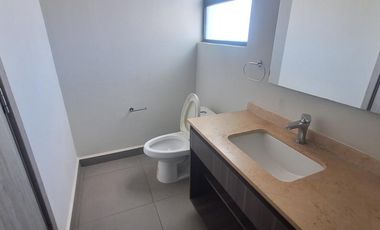 Venta de casa en condominio en  Fraccionamiento Villas del Campo , con terraza