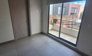 Venta de casa en condominio en  Fraccionamiento Villas del Campo , con terraza