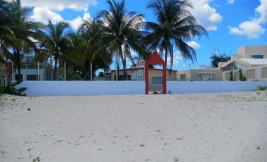 CASA EN VENTA CON GRAN TERRENO FRENTE AL MAR DE SAN CRISANTO