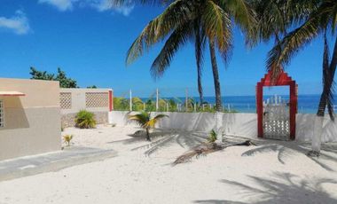CASA EN VENTA CON GRAN TERRENO FRENTE AL MAR DE SAN CRISANTO