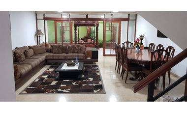 Alquilo casa Sanfrancisco Lb buena ubicación amplia duplex