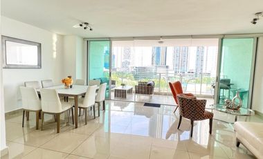 Vendo en Costa del este - ph sevilla