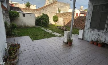 Casa para 2 Familias en venta en Wilde