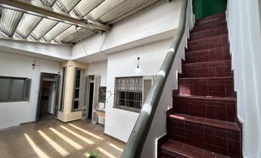 Departamento tipo PH en venta |  Mataderos | Excelente Estado