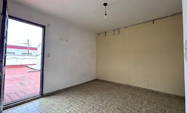 Departamento tipo PH en venta |  Mataderos | Excelente Estado