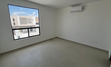 Casa nueva semi amueblada y equipada Apodaca