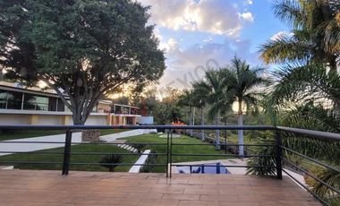 Casa de campo de lujo en Club Náutico | 2,500 m², alberca y totalmente equipada