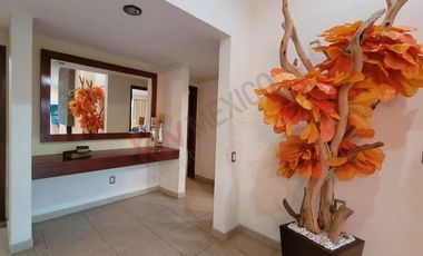 Casa de campo de lujo en Club Náutico | 2,500 m², alberca y totalmente equipada