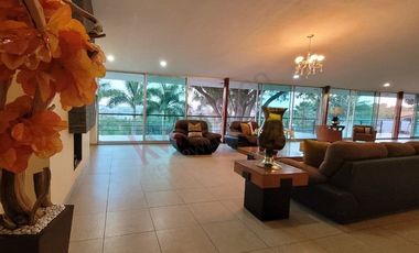 Casa de campo de lujo en Club Náutico | 2,500 m², alberca y totalmente equipada