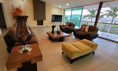 Casa de campo de lujo en Club Náutico | 2,500 m², alberca y totalmente equipada