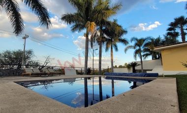 Casa de campo de lujo en Club Náutico | 2,500 m², alberca y totalmente equipada