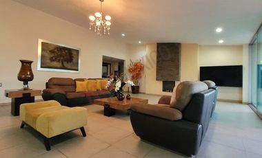 Casa de campo de lujo en Club Náutico | 2,500 m², alberca y totalmente equipada