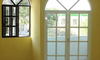 Casa en Venta en Payo Obispo II, a tres  cuadras de plaza de las américas .