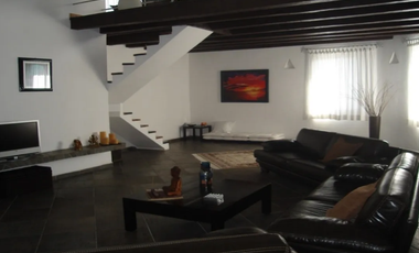 Edificio completo en venta en la Calle 38 y 20, ID2704