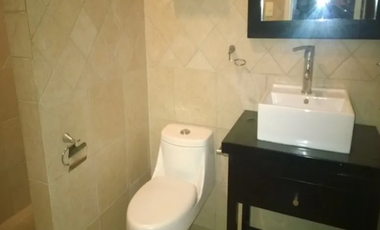 Edificio completo en venta en la Calle 38 y 20, ID2704