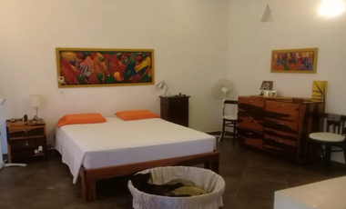 Edificio completo en venta en la Calle 38 y 20, ID2704