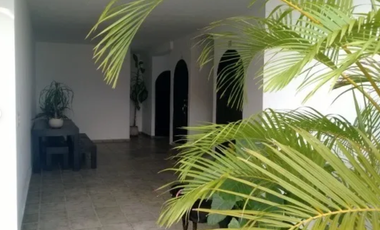 Edificio completo en venta en la Calle 38 y 20, ID2704