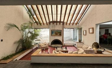 RESIDENCIA CON GRAN POTENCIAL EN ZONA CON PLUSVALIA