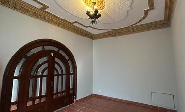 Casa en Renta, Cuauhtémoc, 6 Recamaras