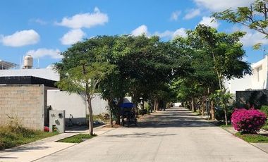 Terreno en venta en Arbórea residencial con amenidades.