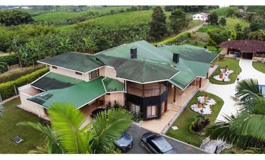 SE VENDE FINCA  CON  CASA CAMPESTRE EN ALTAGRACIA