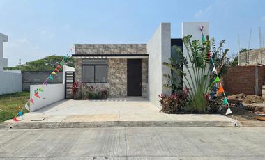 Casa en venta Boca del Río, Lomas del Dorado