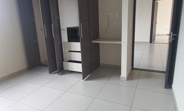 RENTA DE CASA EN FRACC. LOS ROBLES METEPEC