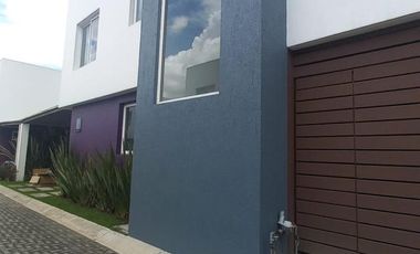 RENTA DE CASA EN FRACC. LOS ROBLES METEPEC