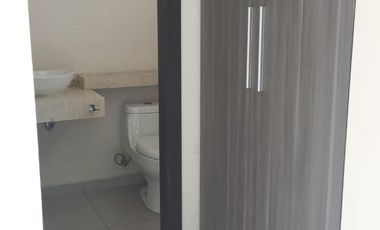 RENTA DE CASA EN FRACC. LOS ROBLES METEPEC