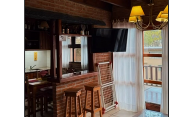 CASA CABAÑA  29 VILLA ALPINA - CARILO -  VENTA