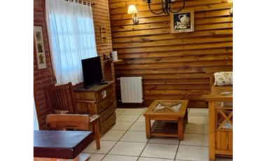 CASA CABAÑA  N 33 VILLA ALPINA - CARILO -  VENTA