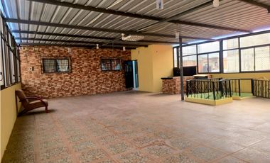 Casa en venta de 6 dormitorios en Manta