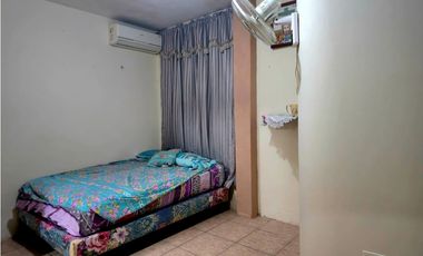 Casa en venta de 6 dormitorios en Manta