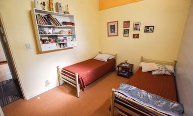 VENTA CASA DOS DORMITORIOS EN RICARDONE. PILETA