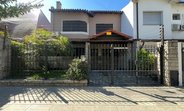Chalet en Venta Ramos Mejia / La Matanza (A004 4603)