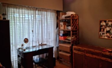 Chalet en Venta Haedo / Moron (A004 4408)