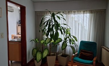 Chalet en Venta Haedo / Moron (A004 4408)