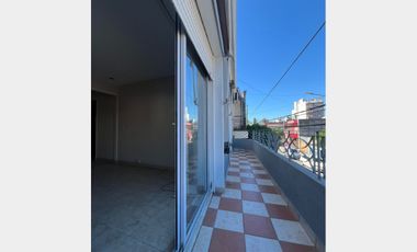 Departamento en Venta Ciudadela / 3 de Febrero (A004 4605)