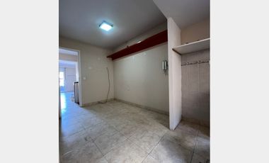 Departamento en Venta Ciudadela / 3 de Febrero (A004 4605)
