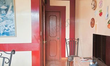 Venta de casa en Jardines en La Montaña ¡Amplia residencia en fraccionamiento con acceso controlado!