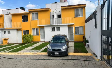 Casa en venta en Ahuatepec, Cuernavaca, Morelos